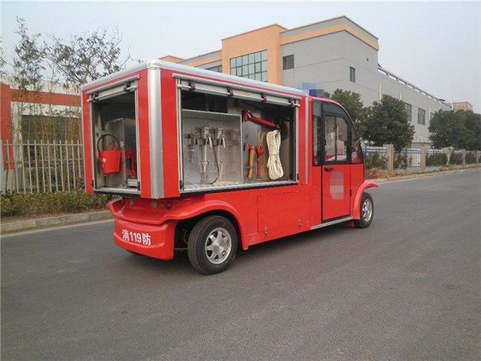 小型消防车具备的消防工具全吗